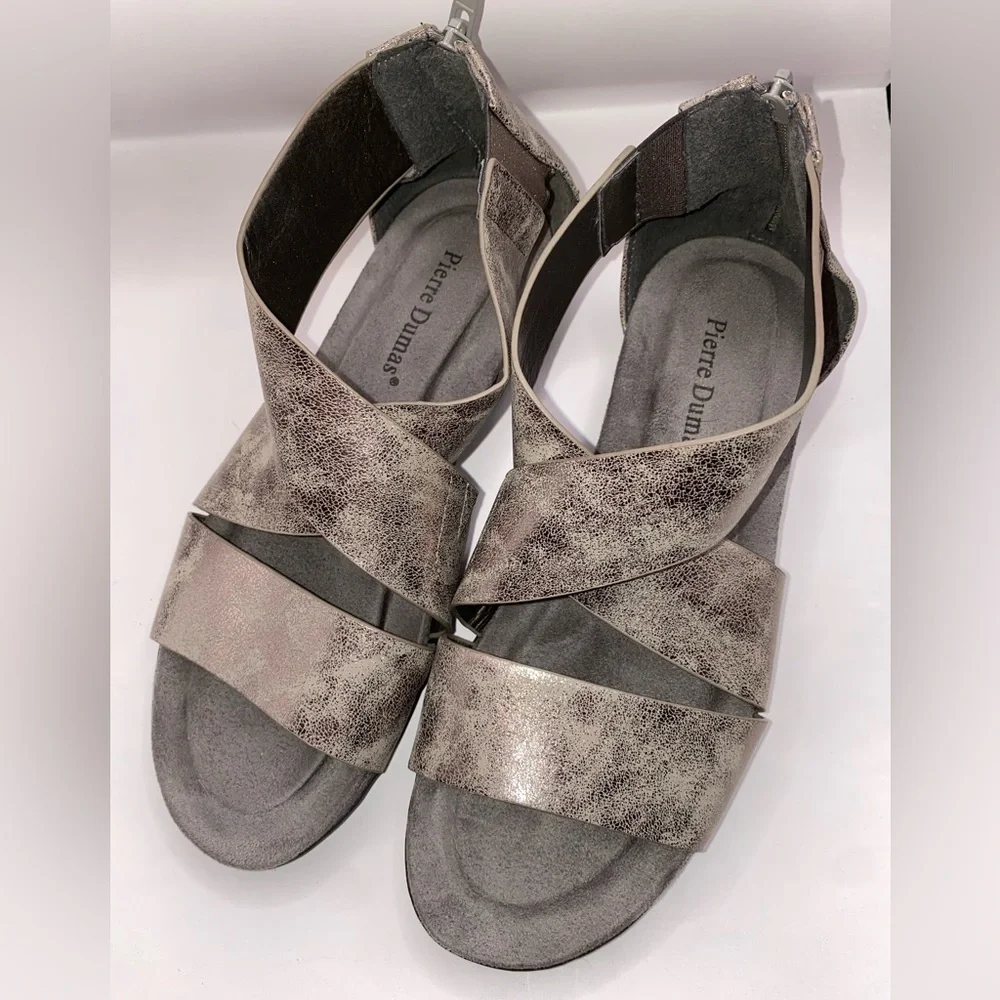 Pierre Dumas Metallic Sandals‎
